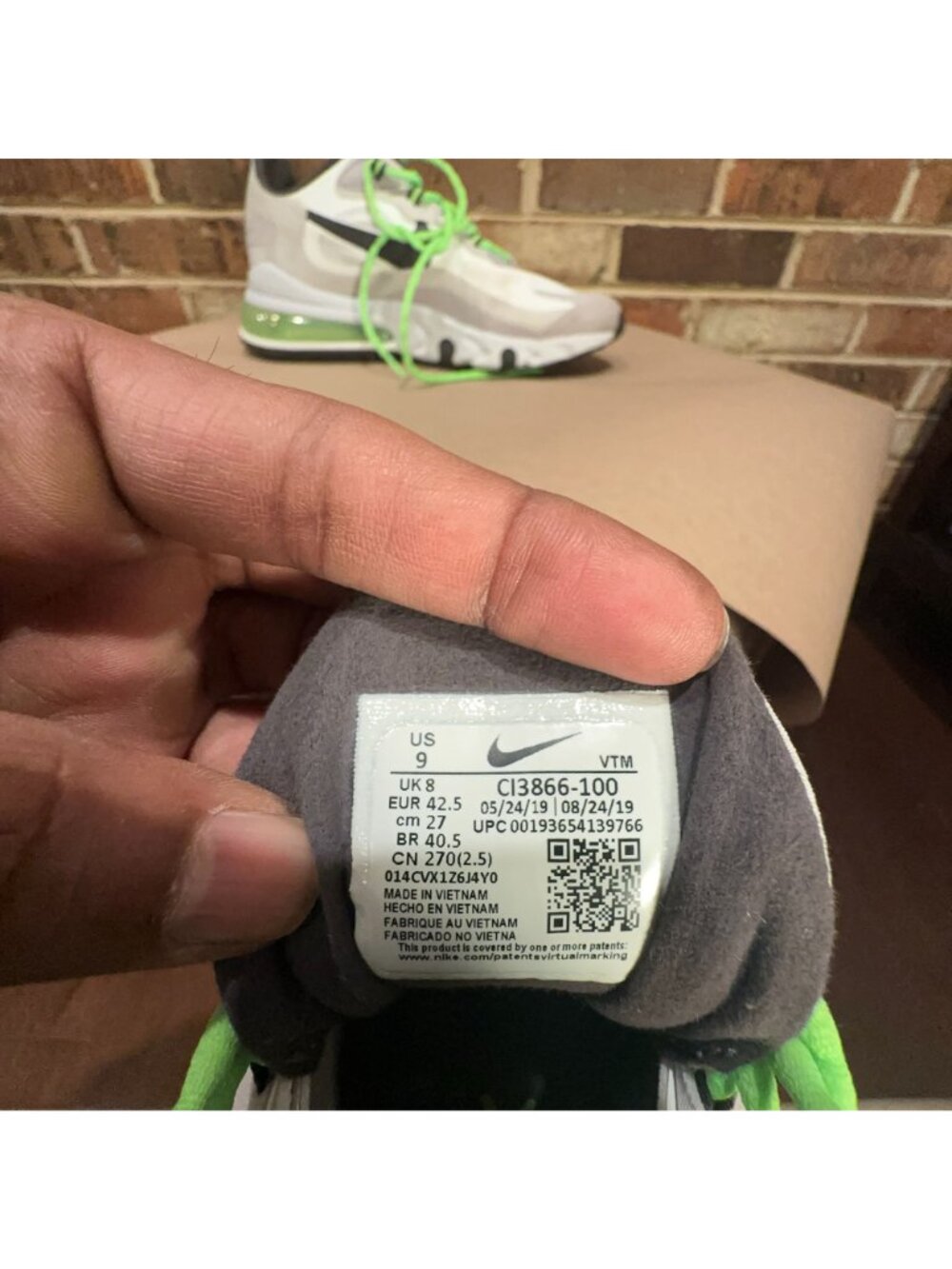 Nike Air Max 270 React Summit White Grey Electric Green Mens Size 9 CI3866-100 - Picture 3 of 13